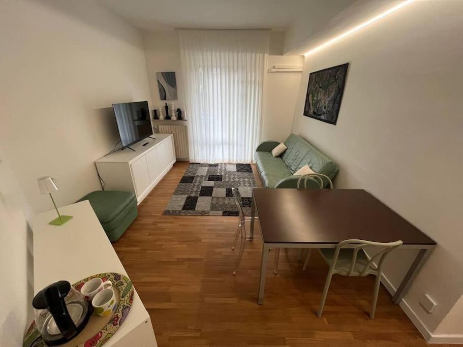 Appartamento Spazioso In Centro Piacenza Ngoại thất bức ảnh